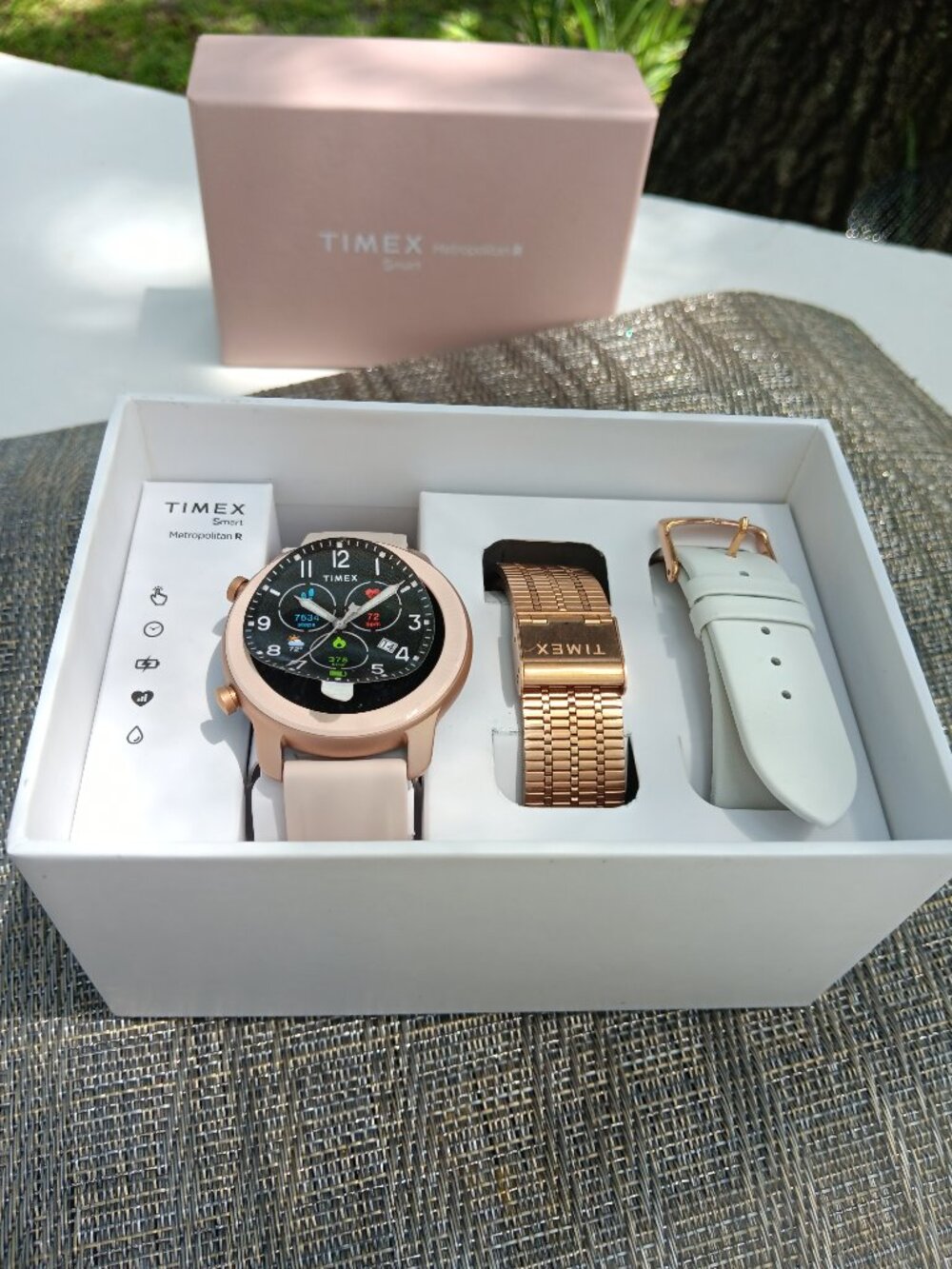 Timex Smartwatch with three bands